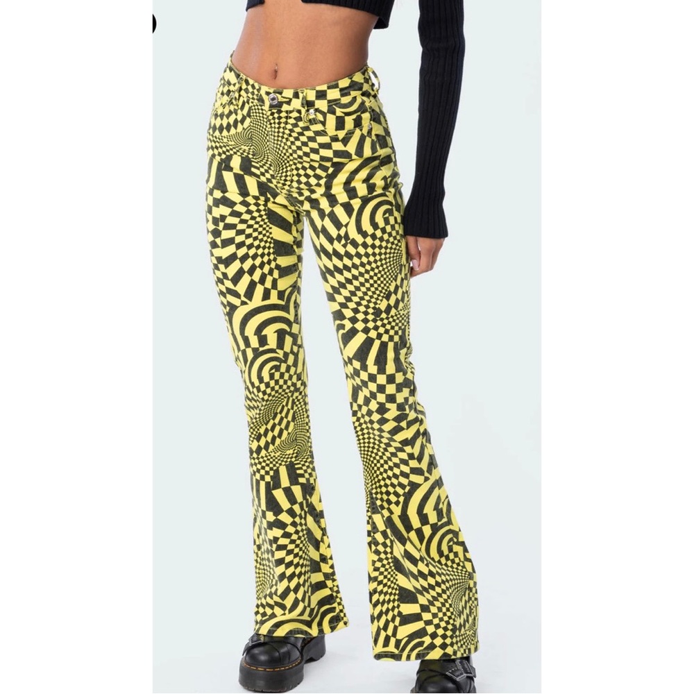 Edikted Trippy Flare Jeans